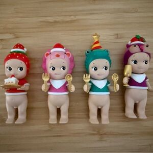 Sonny Angels Christmas Dinner series